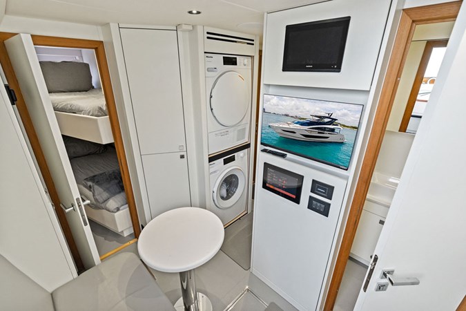Photo of SUNSEEKER Dolce Far Niente 88'