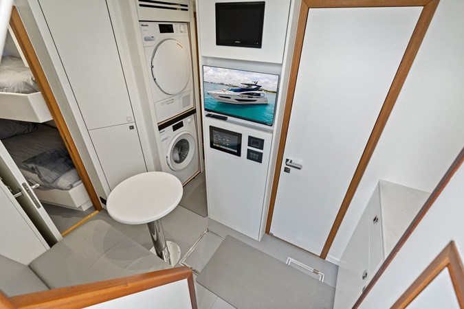 Photo of SUNSEEKER Dolce Far Niente 88'