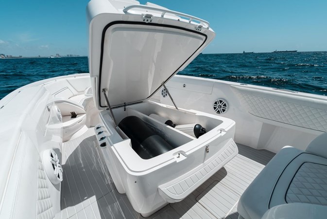 Photo of INTREPID 40 2022 Intrepid 40'