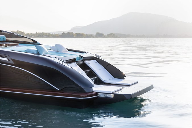 Photo of RIVA YACHT Riva Cento 39'