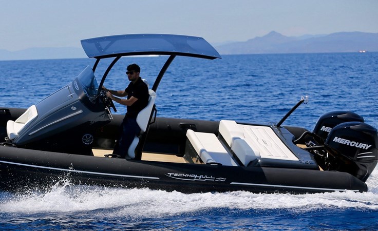 Photo of TECHNOHULL Technohull SV 9.9 27' 11