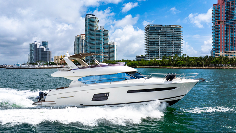 2014 &bull; Prestige &bull; 620 &bull; Worldwide