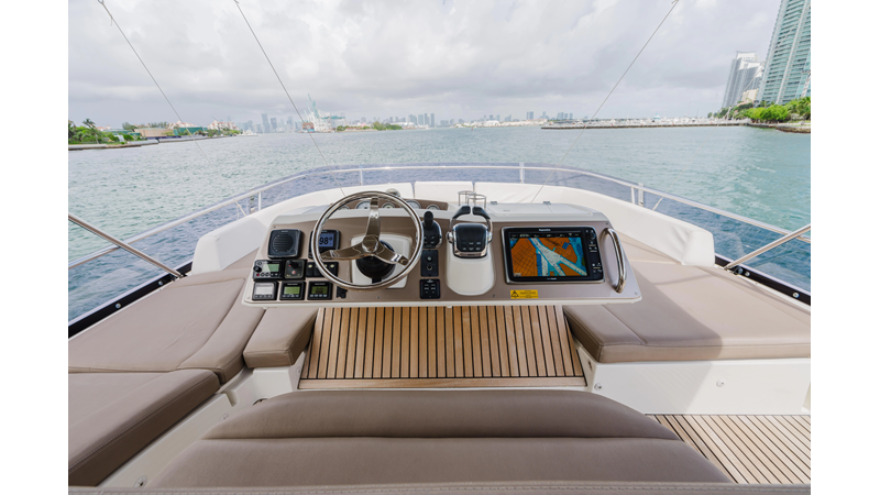 Photo of PRESTIGE WorldWide 62'
