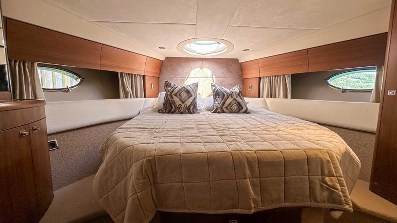 Photo of PRINCESS YACHTS PRINCESS 42 (P42354) 44' 3