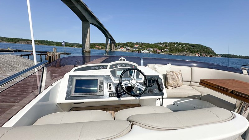 Photo of PRINCESS YACHTS PRINCESS 42 (P42354) 44' 3