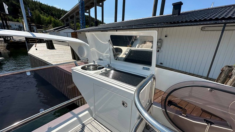 Photo of PRINCESS YACHTS PRINCESS 42 (P42354) 44' 3