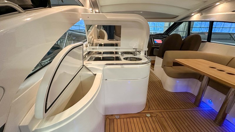 Photo of PRINCESS YACHTS PRINCESS V45 (V45172) 47' 1