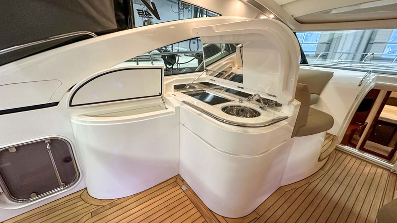 Photo of PRINCESS YACHTS PRINCESS V45 (V45172) 47' 1
