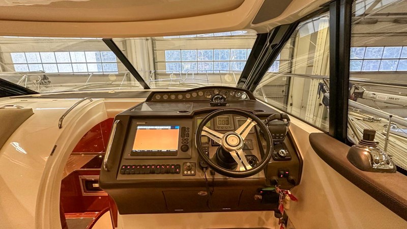 Photo of PRINCESS YACHTS PRINCESS V45 (V45172) 47' 1