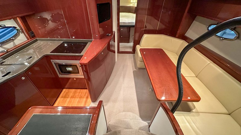 Photo of PRINCESS YACHTS PRINCESS V45 (V45172) 47' 1