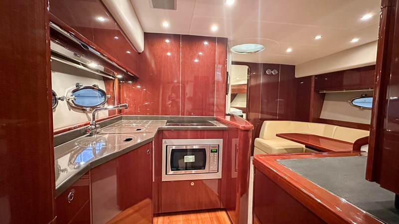 Photo of PRINCESS YACHTS PRINCESS V45 (V45172) 47' 1