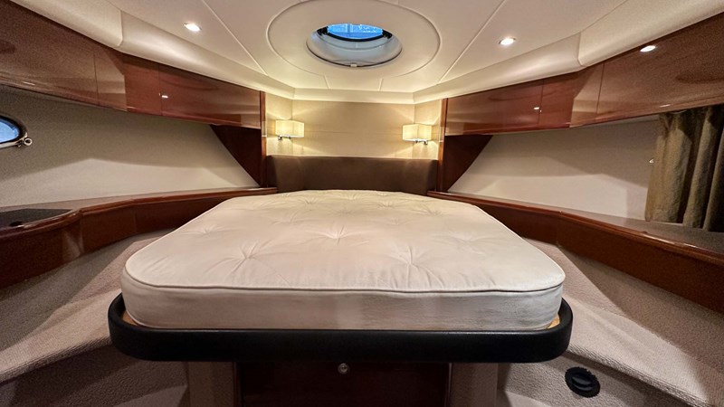 Photo of PRINCESS YACHTS PRINCESS V45 (V45172) 47' 1