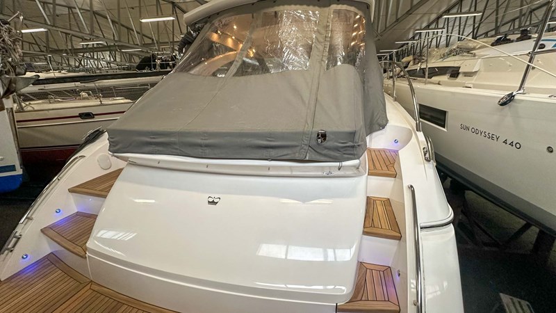 Photo of PRINCESS YACHTS PRINCESS V45 (V45172) 47' 1