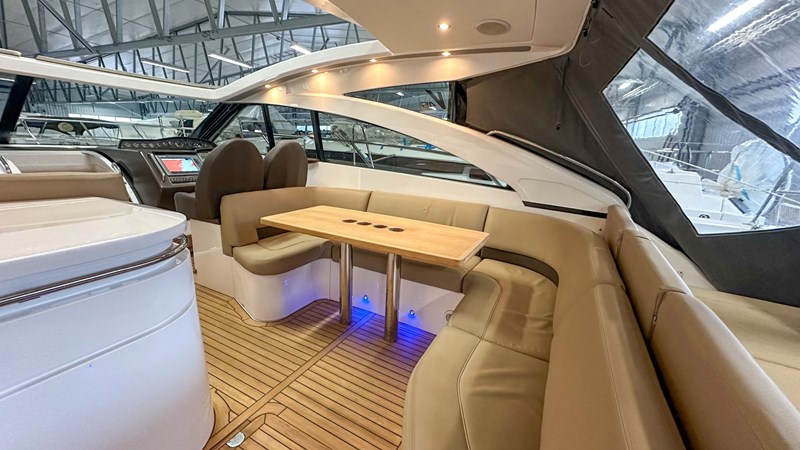 Photo of PRINCESS YACHTS PRINCESS V45 (V45172) 47' 1