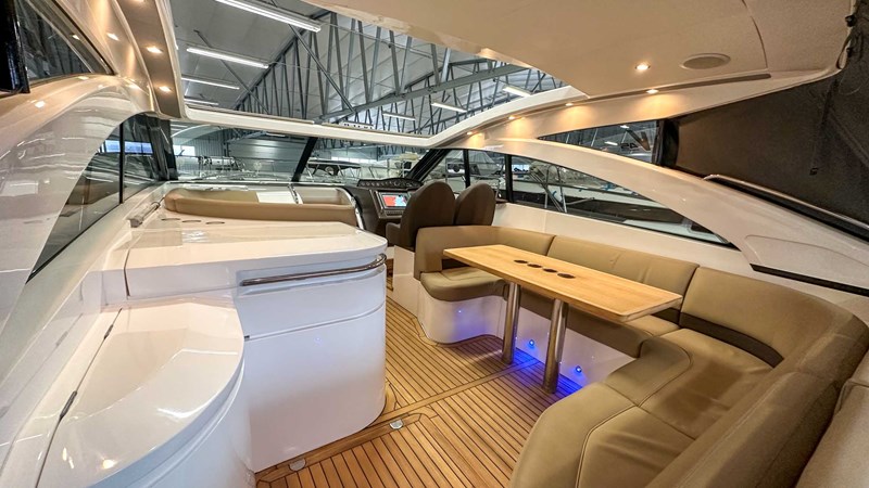 Photo of PRINCESS YACHTS PRINCESS V45 (V45172) 47' 1