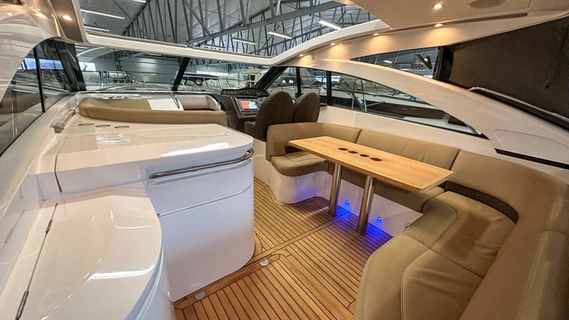 Photo of PRINCESS YACHTS PRINCESS V45 (V45172) 47' 1