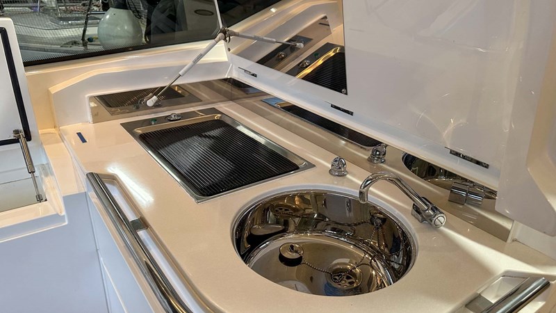 Photo of PRINCESS YACHTS PRINCESS V45 (V45172) 47' 1