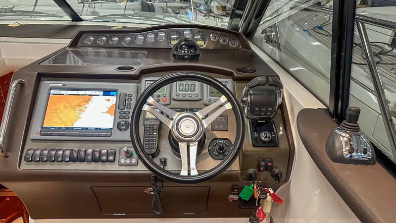 Photo of PRINCESS YACHTS PRINCESS V45 (V45172) 47' 1