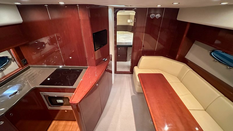 Photo of PRINCESS YACHTS PRINCESS V45 (V45172) 47' 1