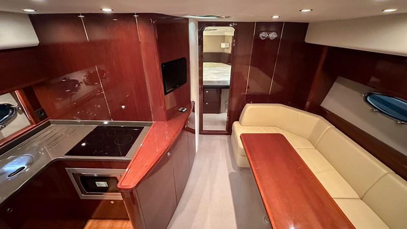 Photo of PRINCESS YACHTS PRINCESS V45 (V45172) 47' 1