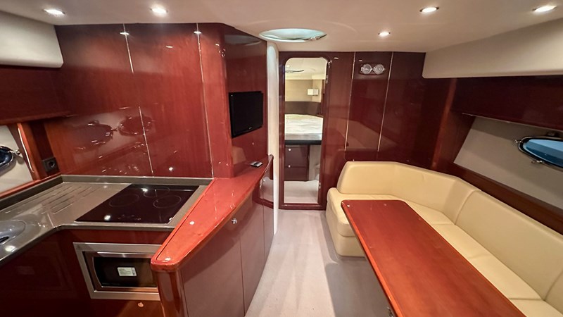 Photo of PRINCESS YACHTS PRINCESS V45 (V45172) 47' 1