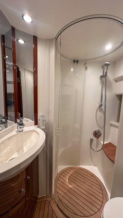 Photo of PRINCESS YACHTS PRINCESS V45 (V45172) 47' 1