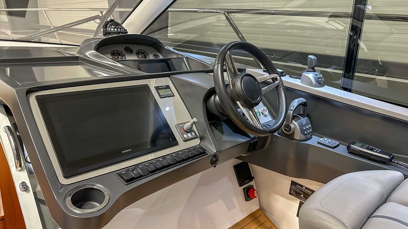 Photo of PRINCESS YACHTS PRINCESS V40 (V40115) 42' 8