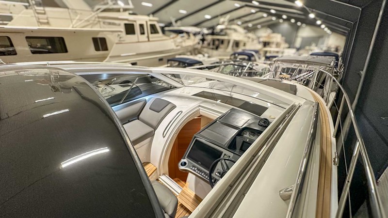 Photo of PRINCESS YACHTS PRINCESS V40 (V40115) 42' 8