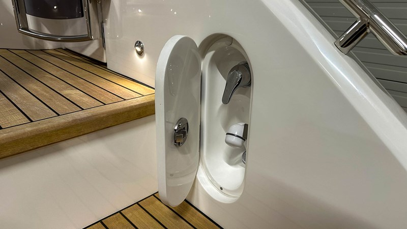 Photo of PRINCESS YACHTS PRINCESS V40 (V40115) 42' 8