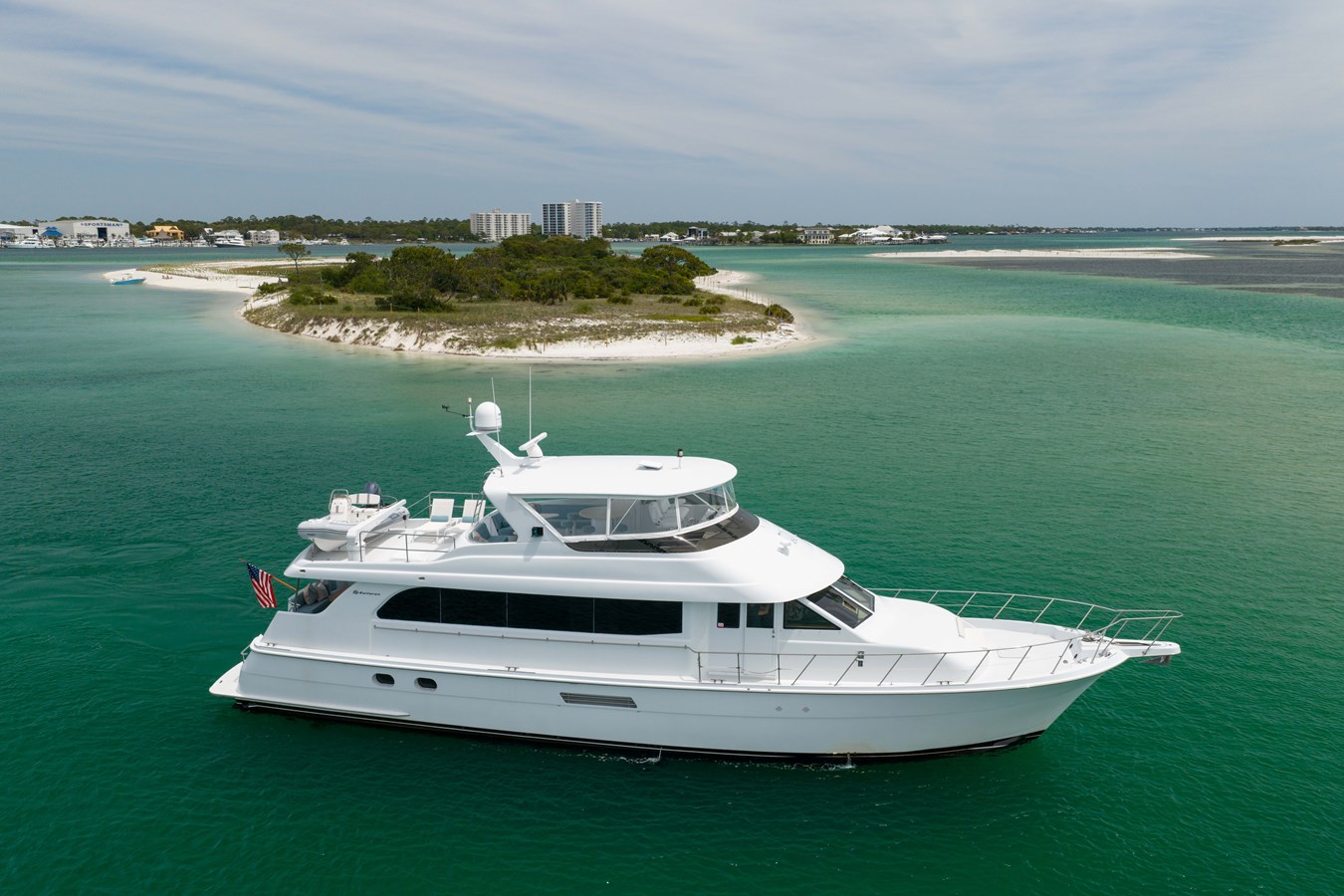 2004 Hatteras Sport Deck