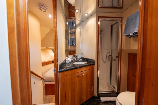 Photo of HATTERAS HAVILAH 75'