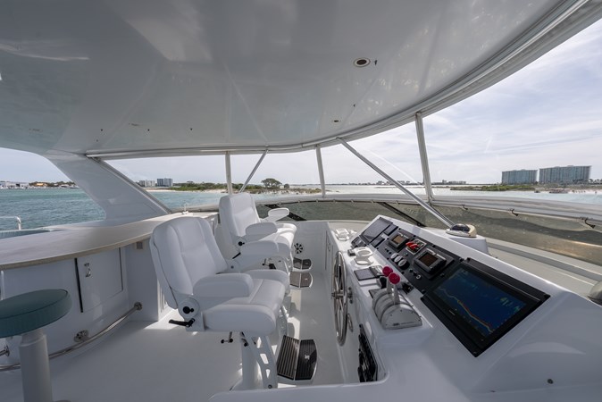 Photo of HATTERAS HAVILAH 75'