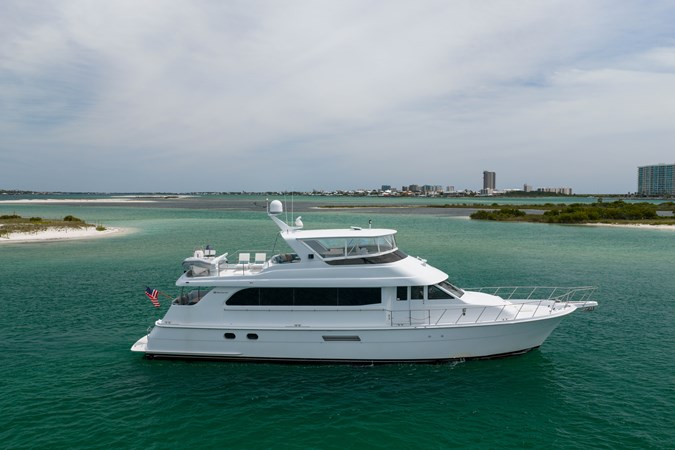 Photo of HATTERAS HAVILAH 75'