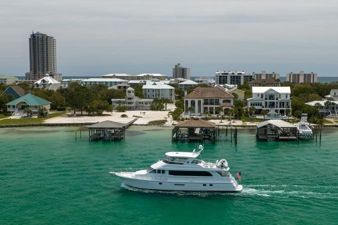 Photo of HATTERAS HAVILAH 75'