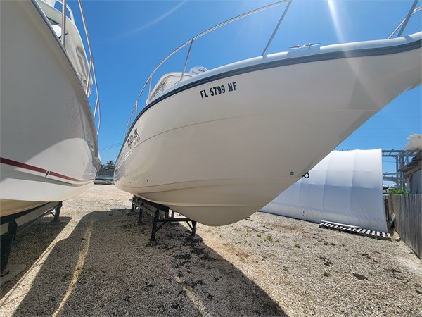 Photo of CENTURY BOATS 32' Century 2004 3200 WA 32' 1
