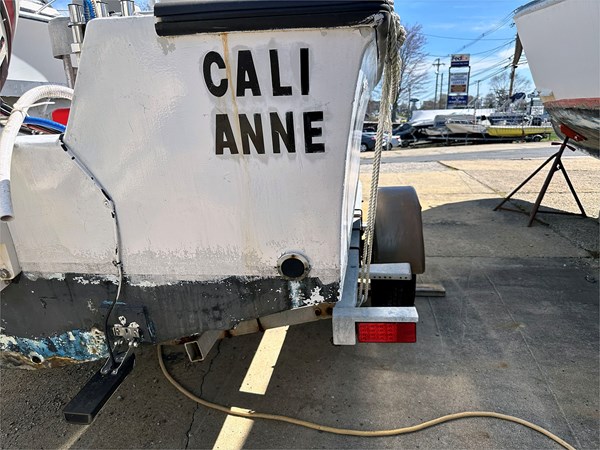 Photo of CAPE COD MARINE 19' Cape Codder 1987 19' 1