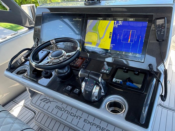 Photo of MIDNIGHT EXPRESS POWERBOATS ADIOS CASH 37'