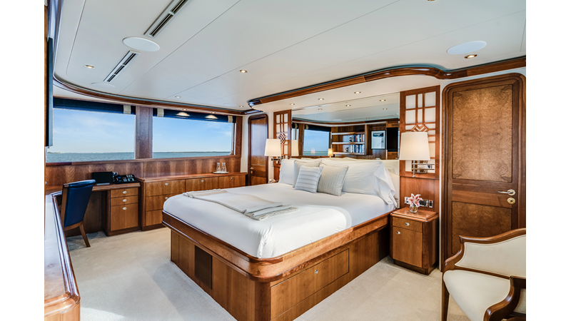Photo of WESTPORT AVALINA 130'