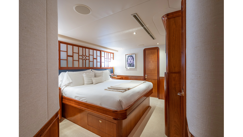 Photo of WESTPORT AVALINA 130'