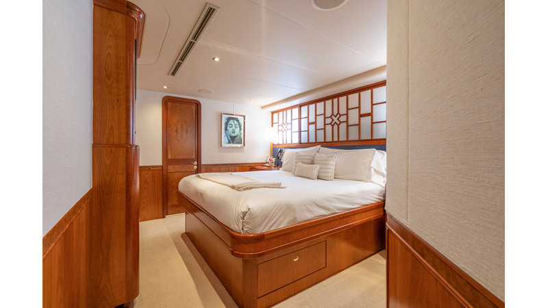 Photo of WESTPORT AVALINA 130'