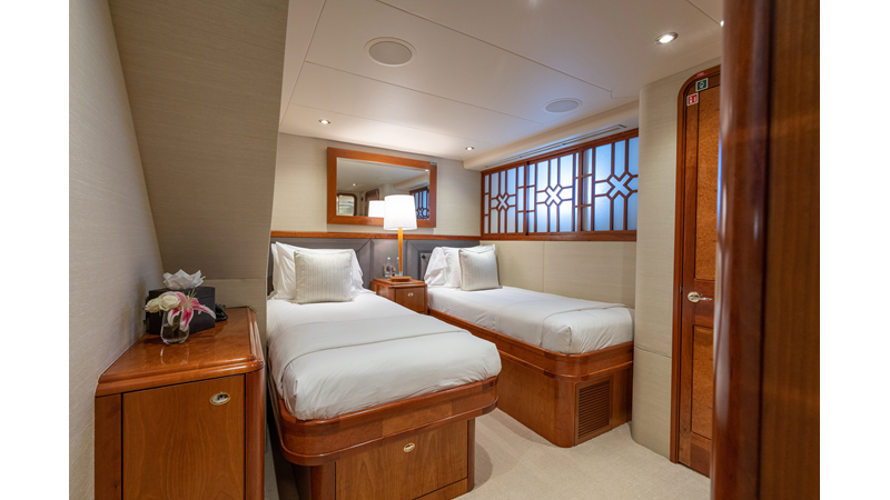 Photo of WESTPORT AVALINA 130'
