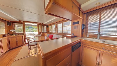 1998 FLEMING YACHTS 55 - photo 19