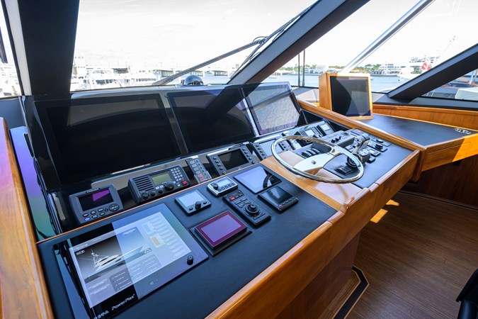 Photo of VIKING SPECULATOR 92'