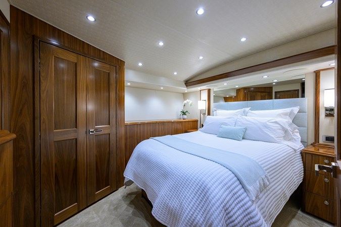 Photo of VIKING SPECULATOR 92'