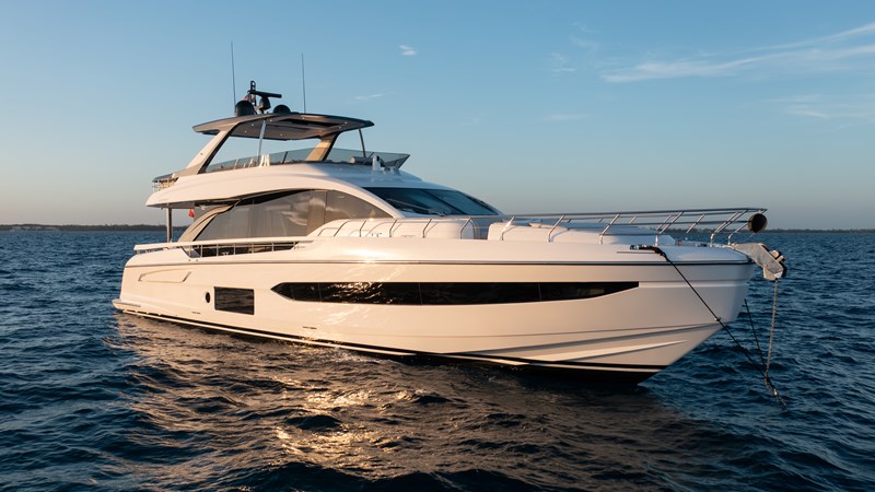 Photo of AZIMUT YACHTS Euphoria 78'