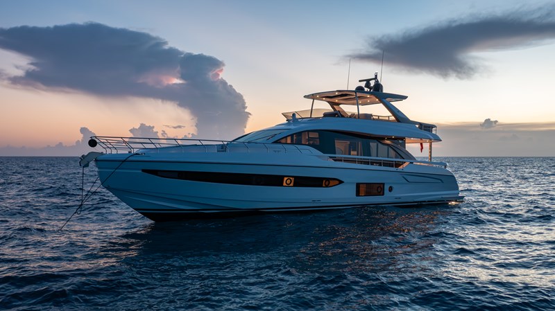 Photo of AZIMUT YACHTS Euphoria 78'