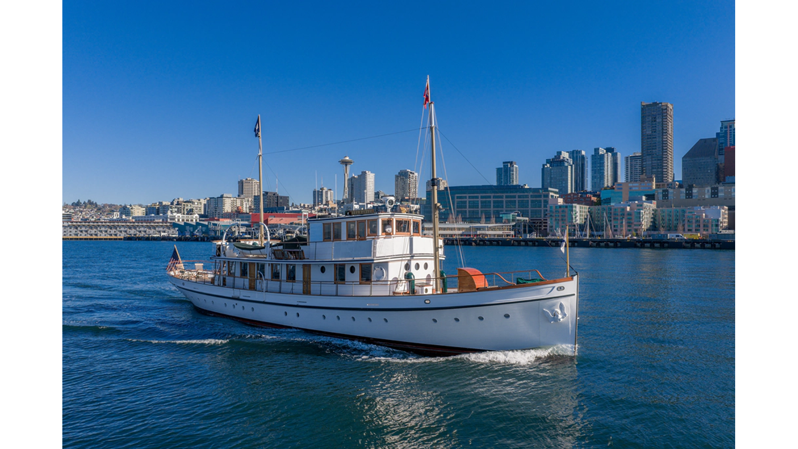 Blue Peter — 1928 Custom Fan Tail Motor Yacht — fotoğraf 2