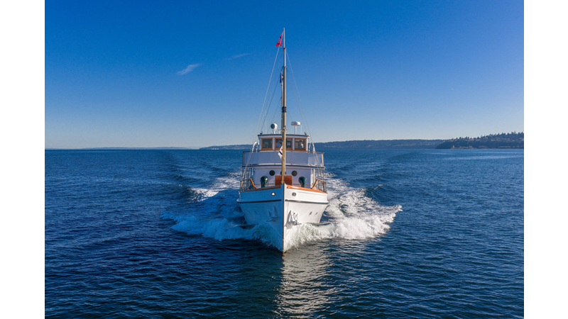1928 CUSTOM Fan Tail Motor Yacht