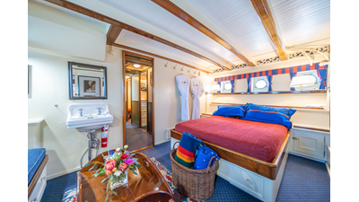 1928 CUSTOM Fan Tail Motor Yacht - photo 41