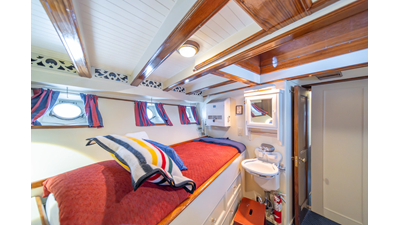 1928 CUSTOM Fan Tail Motor Yacht - photo 49